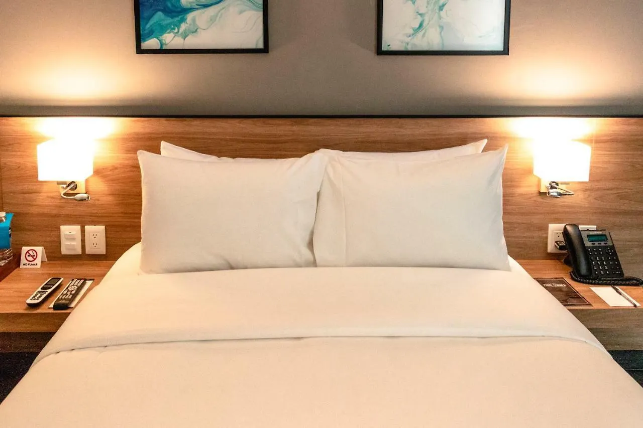 B's Suites Mérida 4*,